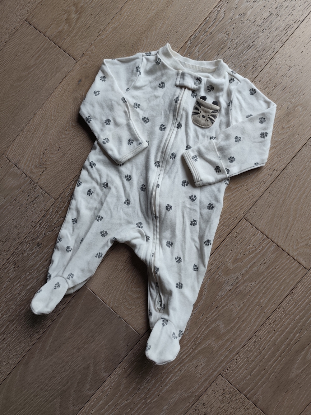 Carter's Cream Footed 2-way Zipper One-Piece with Paw Prints 3M 100% Cotton